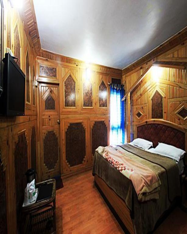 Hotel New Bharat Bhīm Tāl Zewnętrze zdjęcie